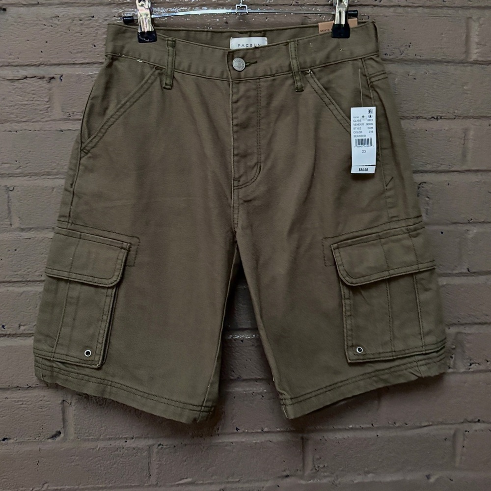PacSun NWT Olive Skate Short 23